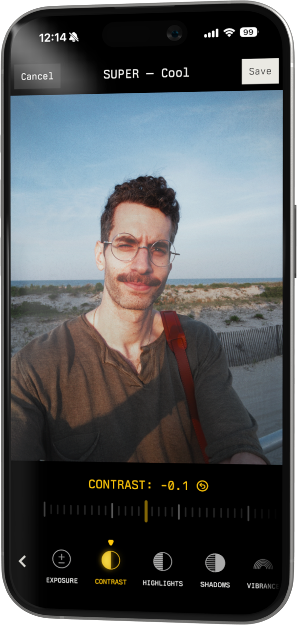 Phomo editor adjusting contrast on a portrait